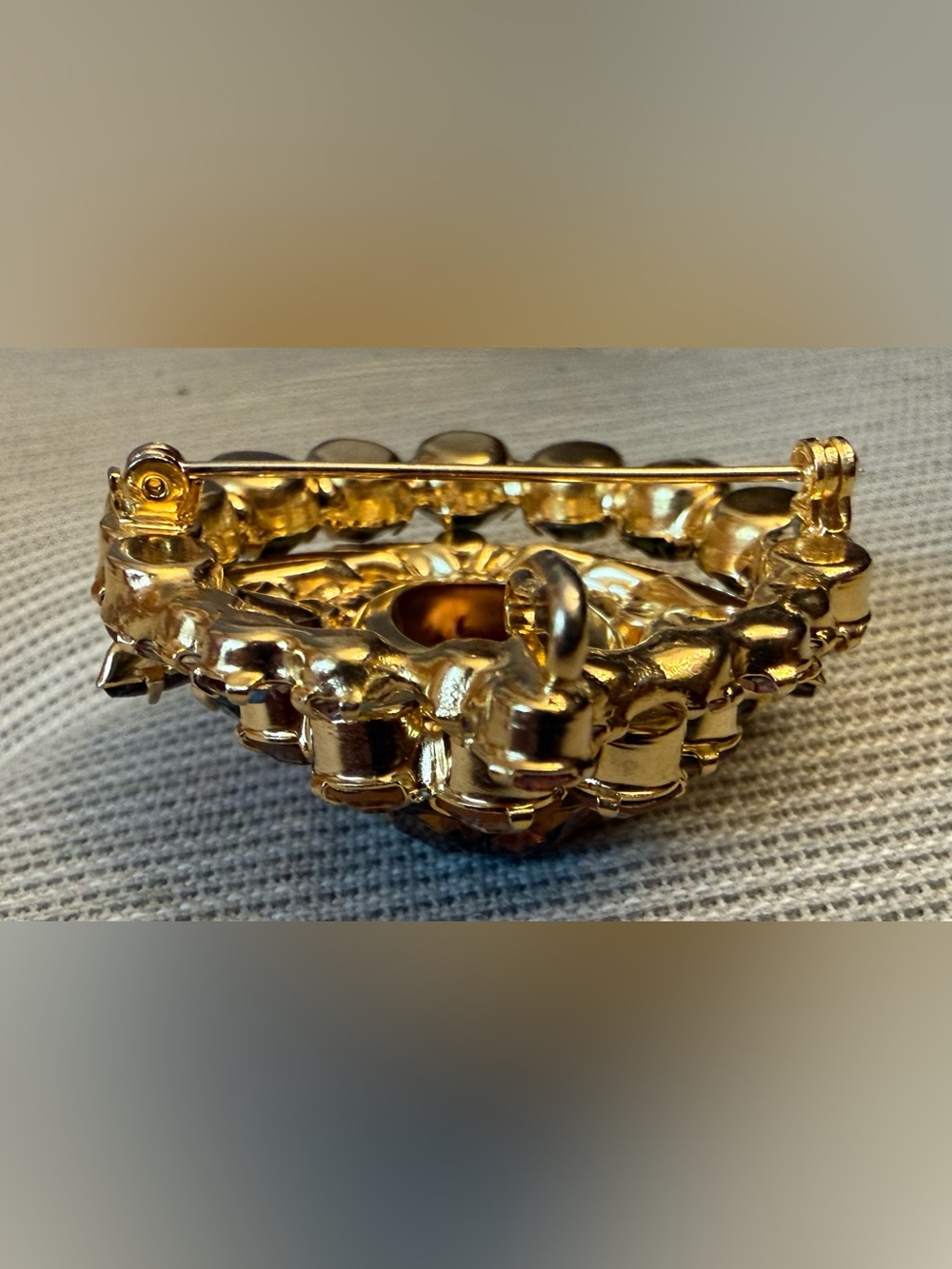 Juliana Heliotrope  Green Topaz Gold tone Rhinestone Brooch Book piece Verified - Picture 13 of 13